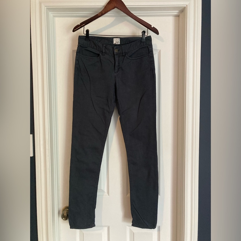 Aritzia TNA pants, size 6